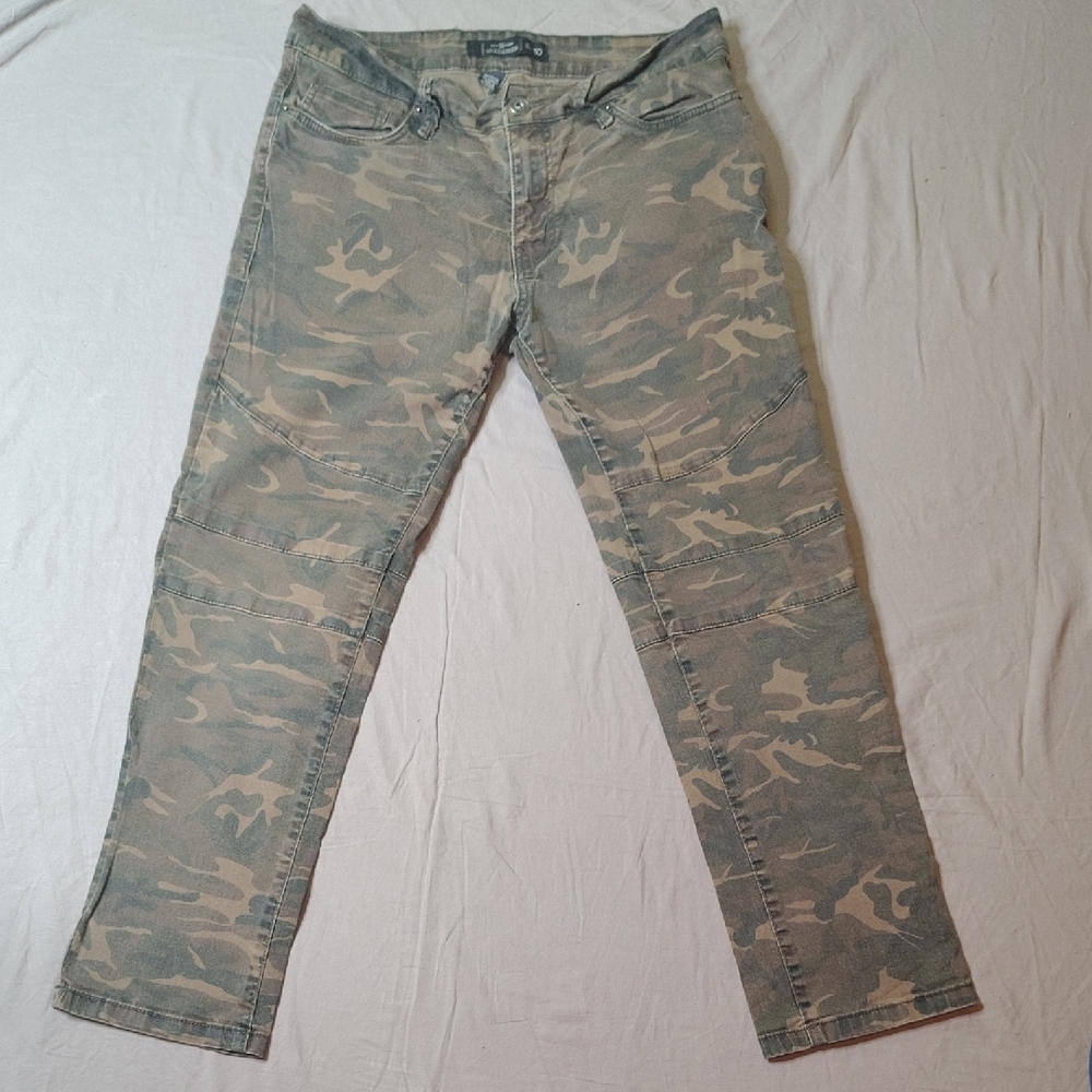 Nick Danger Camo Pants Men's‎ Size 32x30 Green Moto New York